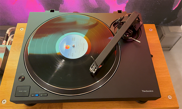  060525.apmunichturntablevid8.png