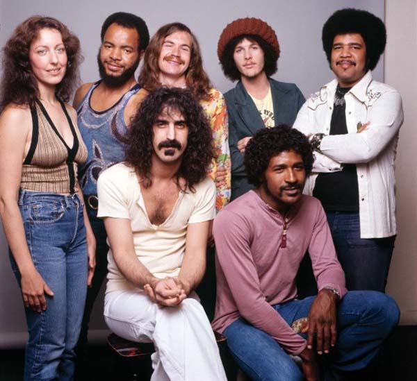  062725.aprev.ZappaCheaper3LPbandpic1alt.jpg